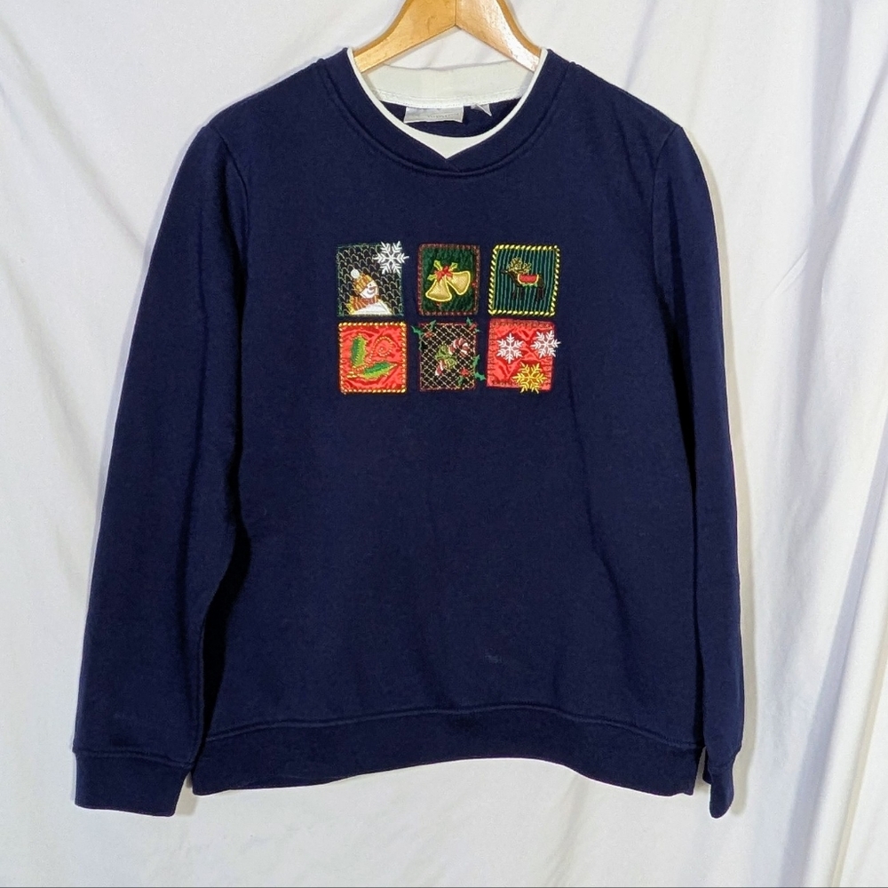 Studio Works Sport‎ Christmas Embroidered Blue Sweatshirt, Grandmacore Sz L